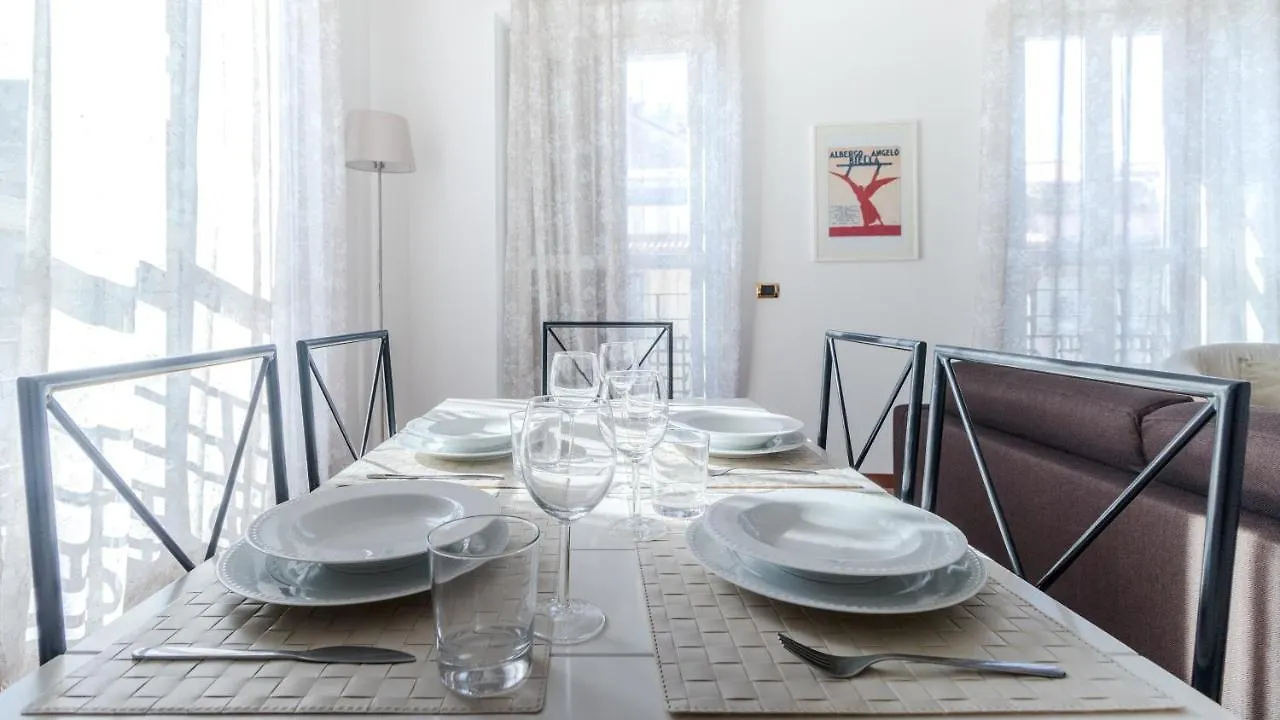 Italianway-Pontaccio Apartamento Milão